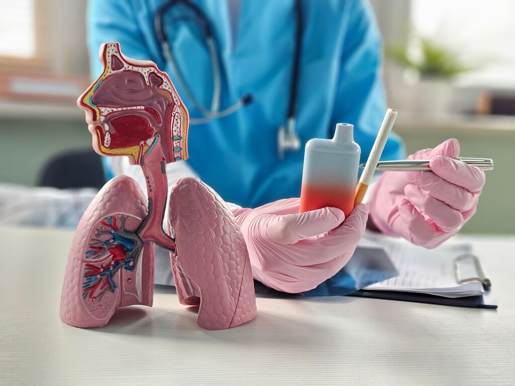 o que vape causa pulmão